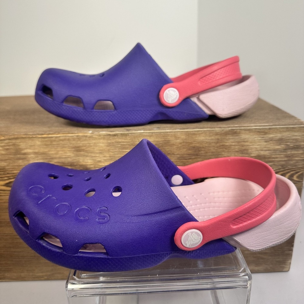 Crocs Electro Clogs Youth Girls SZ 3 Purple Pink Lightweight Casual Water Shoes - Picture 3 of 8